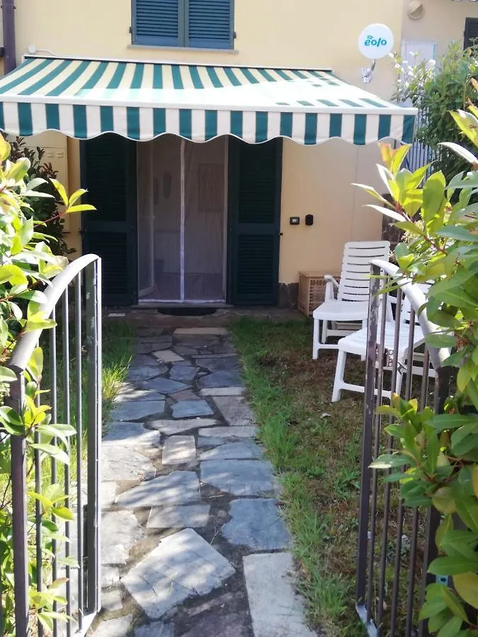 Holiday home Borgo Cadelazzino Villa Anzo